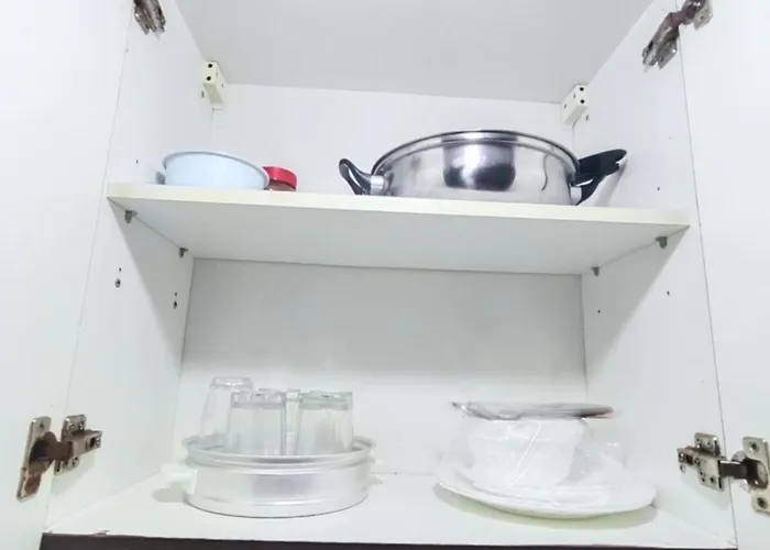 Apartment Affordable Staycation At San Lorenzo Place